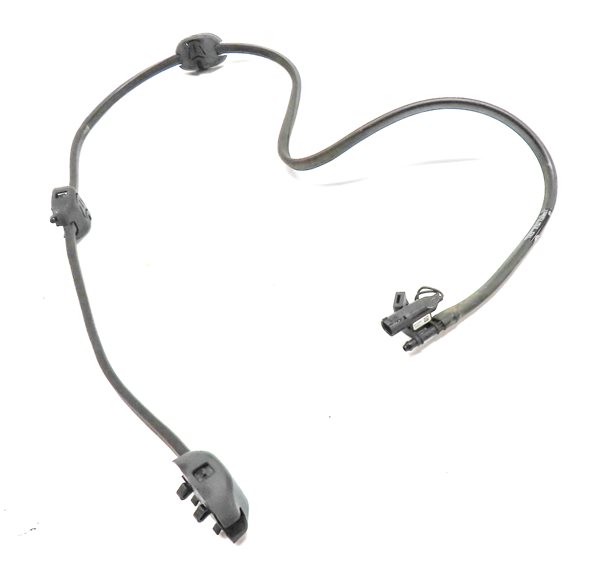 Thumbnail 1: 2019 BMW X3 (G01) FRONT WINDSHIELD WIPER WASHER SQUIRTER NOZZLES w/ LINES