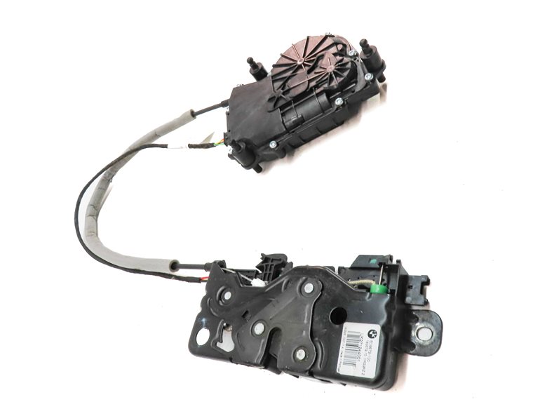 Thumbnail 3: 2019 BMW X3 (G01) REAR LOWER TRUNK LOCK LATCH ACTUATOR w/ CLOSE ASSIST MOTOR