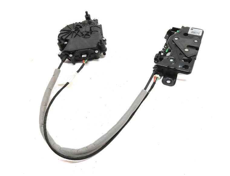 Thumbnail 4: 2019 BMW X3 (G01) REAR LOWER TRUNK LOCK LATCH ACTUATOR w/ CLOSE ASSIST MOTOR