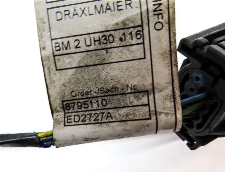 Thumbnail 4: 2019 BMW X3 (G01) REAR PDC PARK ASSIST DISTANCE SENSOR SET w/ HARNESS (Gray)