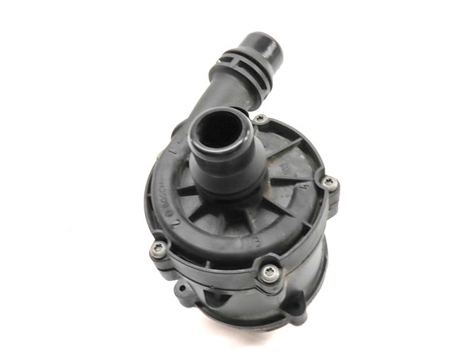 Thumbnail 4: 2018-2019 BMW X3 X4 (G01 G02) AUX AUXILIARY WATER PUMP INTERCOOLER FLUID PUMP