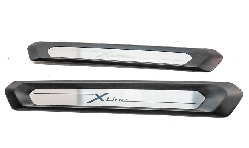 Thumbnail 2: 2019 BMW X3 (G01) X-LINE  FRONT LEFT & RIGHT DOOR SILL SCUFF PANEL TRIM