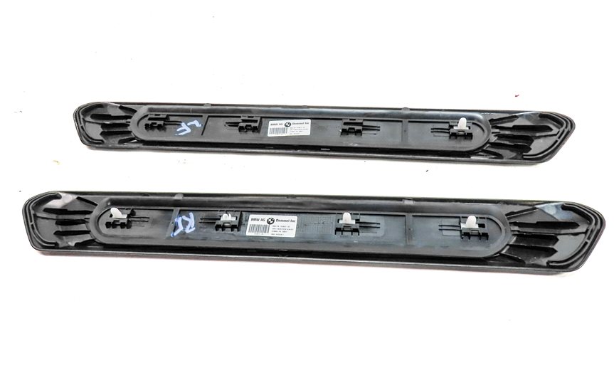 Thumbnail 4: 2019 BMW X3 (G01) X-LINE  FRONT LEFT & RIGHT DOOR SILL SCUFF PANEL TRIM