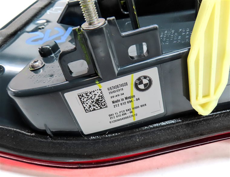 Thumbnail 6: 18-21 BMW X3 (G01) REAR RIGHT INNER TAILLIGHT LAMP (FOR w/ ADAPTIVE HEADLIGHTS)