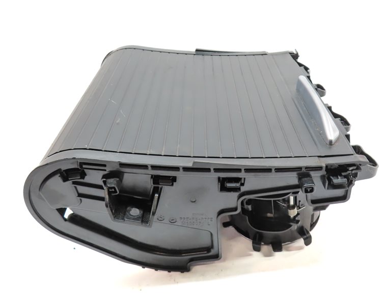 Thumbnail 4: 2019 BMW X3 (G01) FRONT CENTER CONSOLE DRINK COMPARTMENT CUP HOLDER (Black)