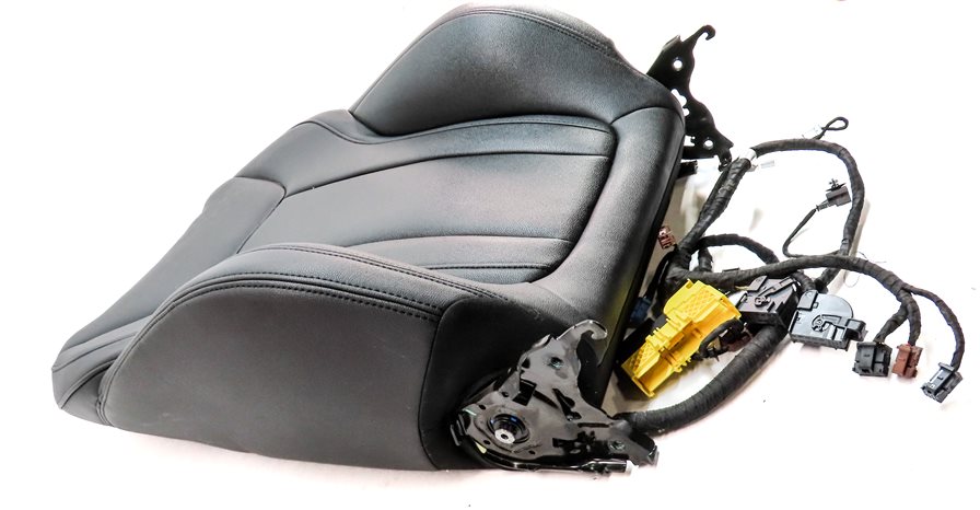 Thumbnail 4: 18-24 BMW X3 X4 (G01 G02) FRONT LEFT UPPER TOP HEATED SPORT SEAT CUSHION (Black)