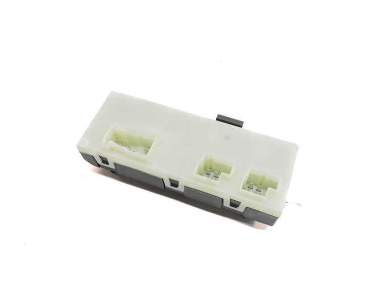 Thumbnail 1: 16-23 BMW 3 5 7 8 X3 X4 G01 G02 G20 G30 REAR TAILGATE LIFT TRUNK CONTROL MODULE
