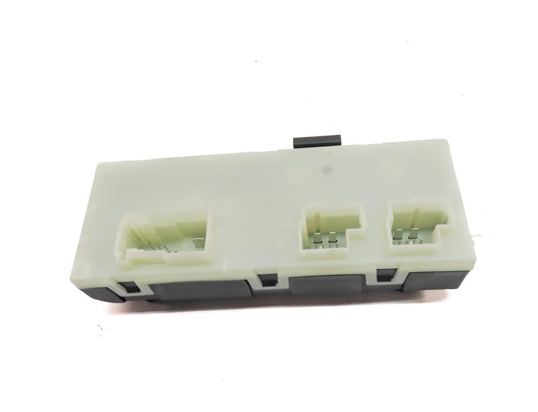 Thumbnail 2: 16-23 BMW 3 5 7 8 X3 X4 G01 G02 G20 G30 REAR TAILGATE LIFT TRUNK CONTROL MODULE