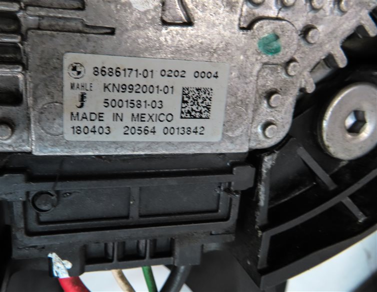 Thumbnail 8: 18-23 BMW X3 X4 (G01 G02) 2.0L 600w FRONT RADIATOR COOLING FAN MOTOR w/ SHROUD