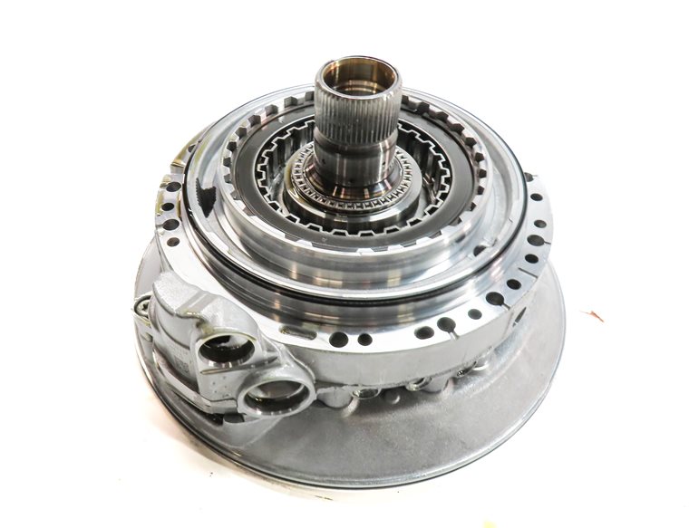 Thumbnail 1: 2019 BMW X3 (G01) 2.0L RWD 8HP50Z 8HP-50 AT AUTO AUTOMATIC TRANSMISSION OIL PUMP