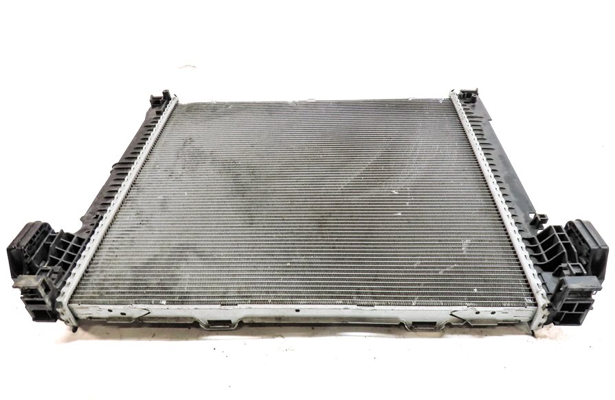 Thumbnail 7: 2018-2021 BMW X3 X4 (G01 G02) 2.0L REAR OF CONDENSOR MAIN RADIATOR COOLANT TANK