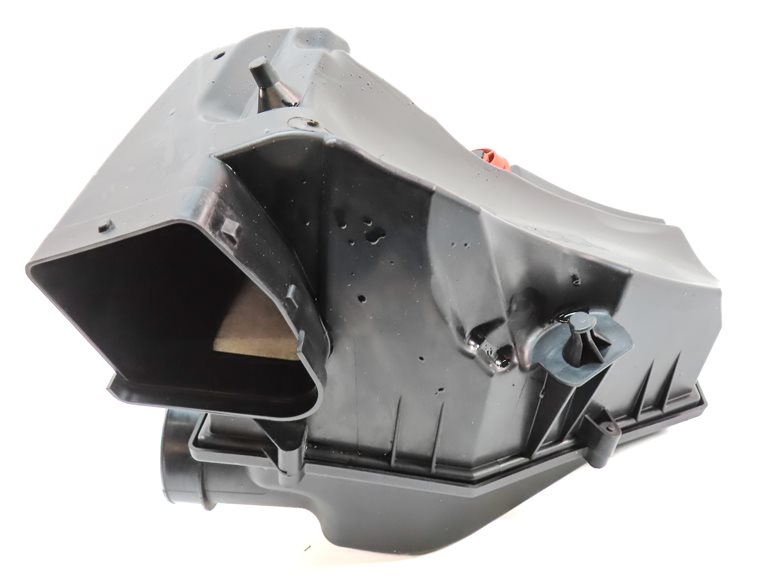 Thumbnail 4: 2018-2023 BMW X3 X4 (G01 G02) 2.0L AIR FILTER CLEANER HOUSING BOX ASSEMBLY