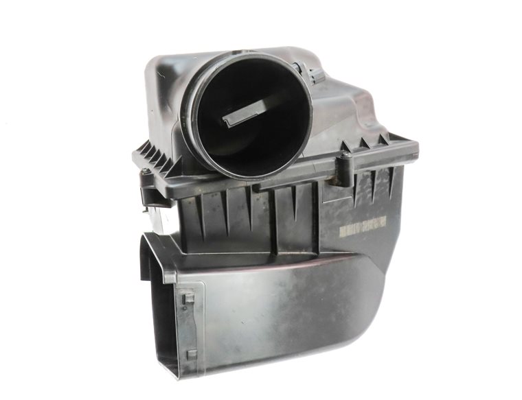 Thumbnail 7: 2018-2023 BMW X3 X4 (G01 G02) 2.0L AIR FILTER CLEANER HOUSING BOX ASSEMBLY