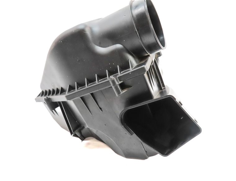 Thumbnail 8: 2018-2023 BMW X3 X4 (G01 G02) 2.0L AIR FILTER CLEANER HOUSING BOX ASSEMBLY