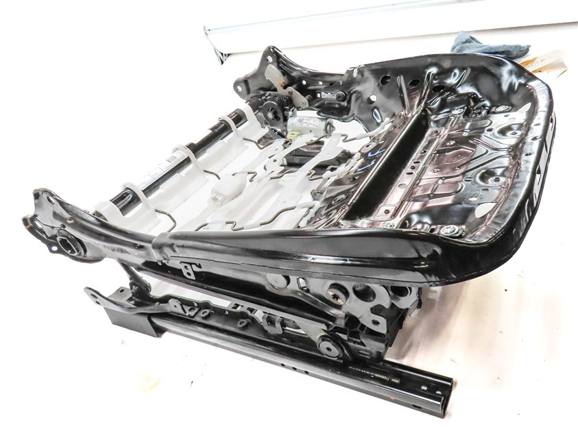 Thumbnail 4: 2018-2024 BMW X3 X4 (G01 G02) FRONT LEFT DRIVER SPORT SEAT TRACK w/ MOTORS