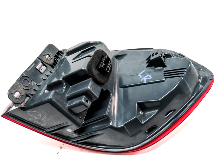 Thumbnail 6: 18-21 BMW X3 G01 REAR LEFT OUTER TAILLIGHT BRAKE LIGHT LAMP (OPT 54A ADAPTIVE)