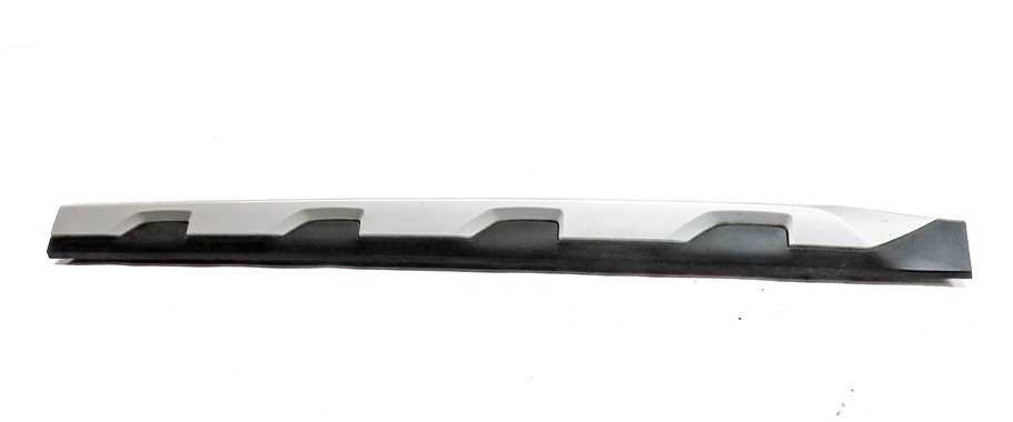 Thumbnail 2: 18-24 BMW X3 X4 (G01 G02) X-LINE FRONT RIGHT PASSENGER DOOR MOULDING RUNNER TRIM
