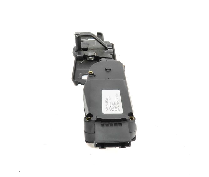 Thumbnail 4: 2013 AUDI Q7 (4L) REAR CARGO LIFTGATE HATCH LID LOCK LATCH STRIKER PLATE