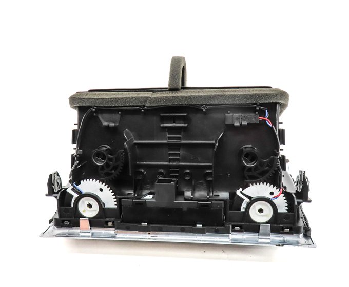 Thumbnail 7: 2013 AUDI Q7 (4L) FRONT CENTER DASH HEAT AIR AC HVAC DUAL VENT (Black)
