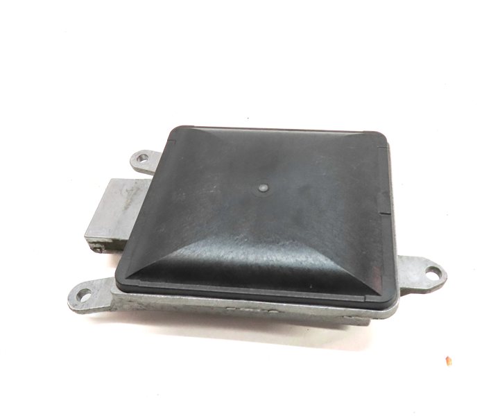 Thumbnail 5: 2013-2020 AUDI Q7 (4L 4M) REAR RIGHT LANE DEPARTURE BLIND SPOT MODULE (MASTER)