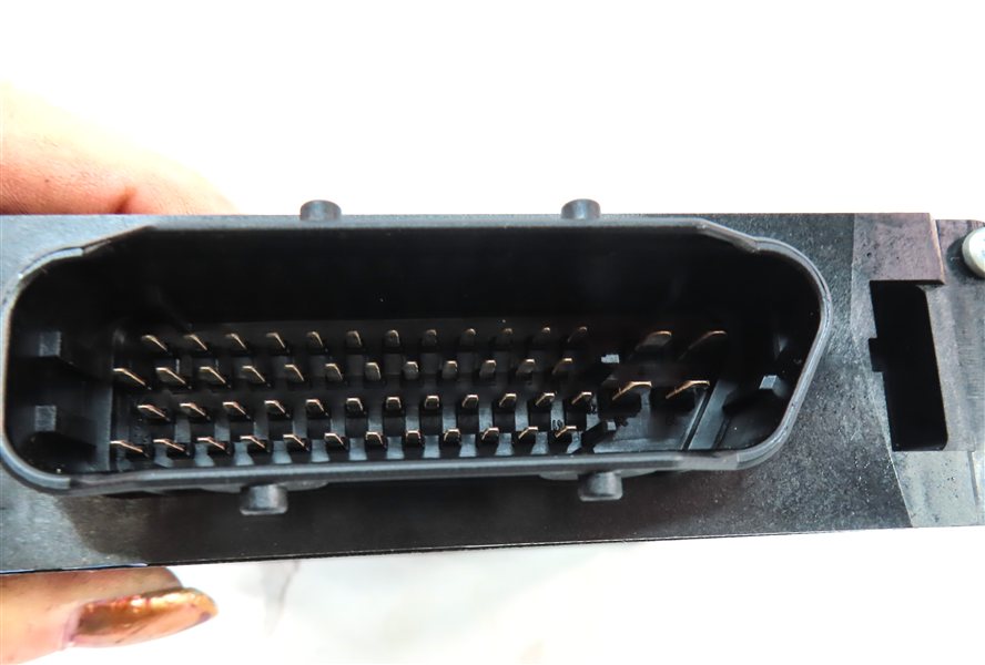 Thumbnail 6: 2013 AUDI Q7 (4L) AUTOMATIC TRANSMISSION CONTROL MODULE TCM