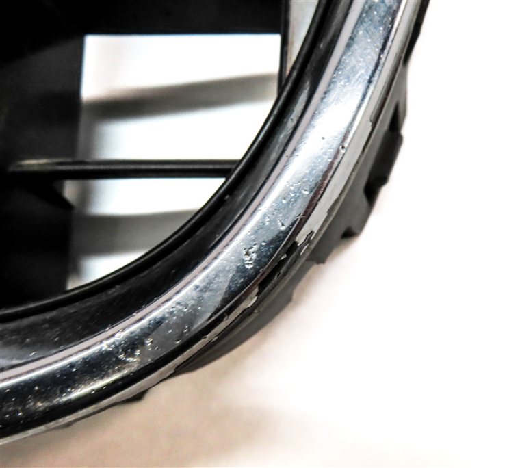 Thumbnail 10: 2010-2015 AUDI Q7 (4L) FRONT MAIN CENTER HOOD GRILLE AIR VENT TRIM (BLACK)