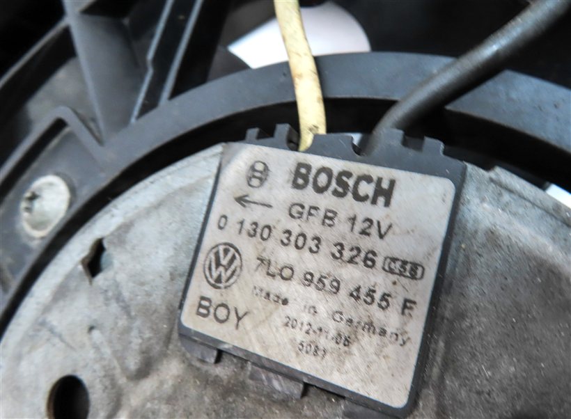 Thumbnail 10: 11-15 AUDI Q7 (4L) 3.0L ENGINE RADIATOR COOLING FAN (FOR MODELS w/ HITCH OPTION)
