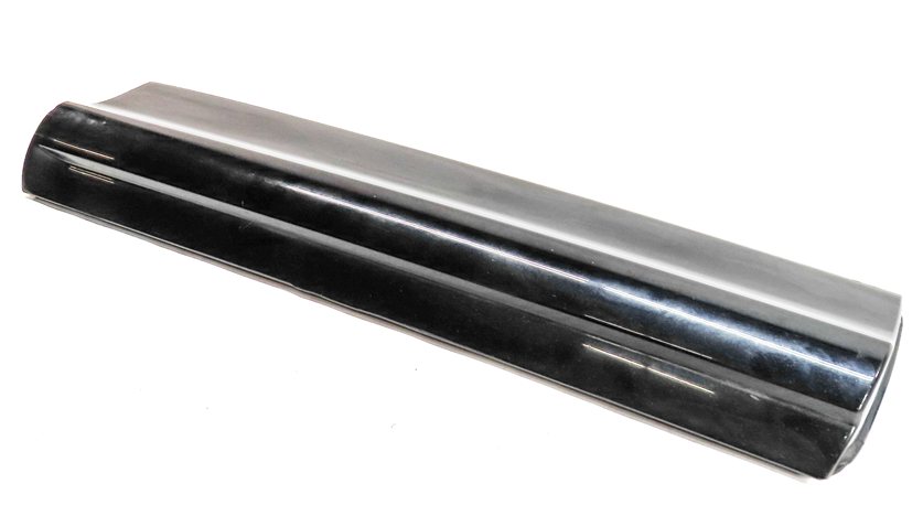2010-2015 AUDI Q7 REAR RIGHT LOWER DOOR TRIM MOULDING (w/out SLINE) (Black)