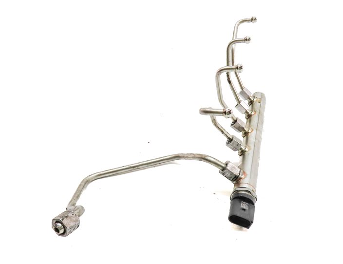 Thumbnail 3: 2015 BMW 428I (F32) 2.0L (N26) ENGINE MOTOR FUEL INJECTOR RAIL w/ LINES