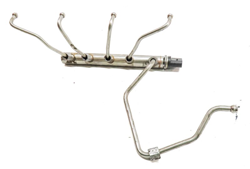 Thumbnail 4: 2015 BMW 428I (F32) 2.0L (N26) ENGINE MOTOR FUEL INJECTOR RAIL w/ LINES
