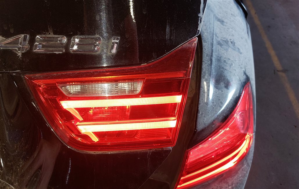 Thumbnail 2: 14-17 BMW 428i 430i 435i 440i M4 (F32 F33 F36) RIGHT INNER TAILLIGHT LIGHT LAMP