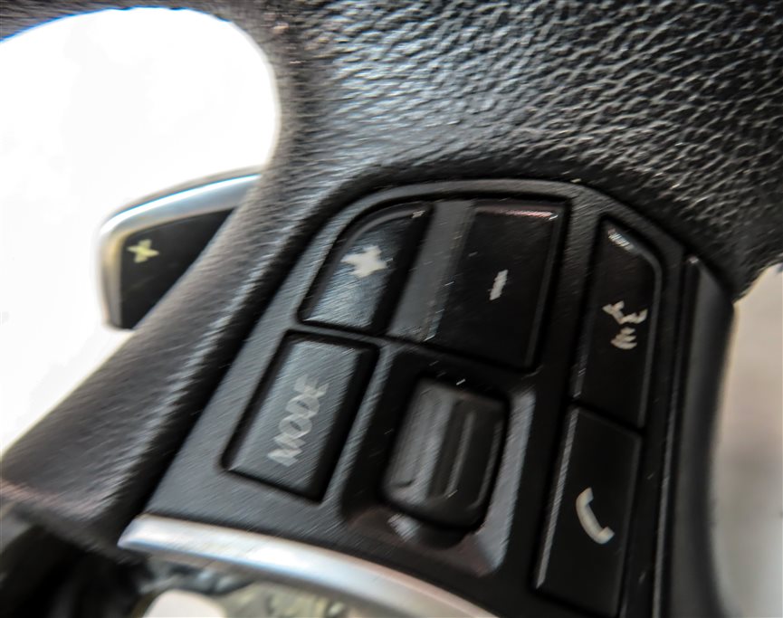 Thumbnail 7: 12-18 BMW 2 3 4 SERIES F22 F30 F32 SPORT STEERING WHEEL w/ SHIFT PADDLES (Black)