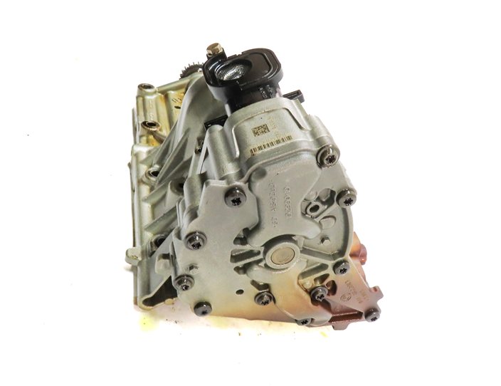 Thumbnail 3: 2015 BMW 428I (F32) 2.0L (N26) ENGINE MOTOR OIL FLUID PUMP ASSEMBLY
