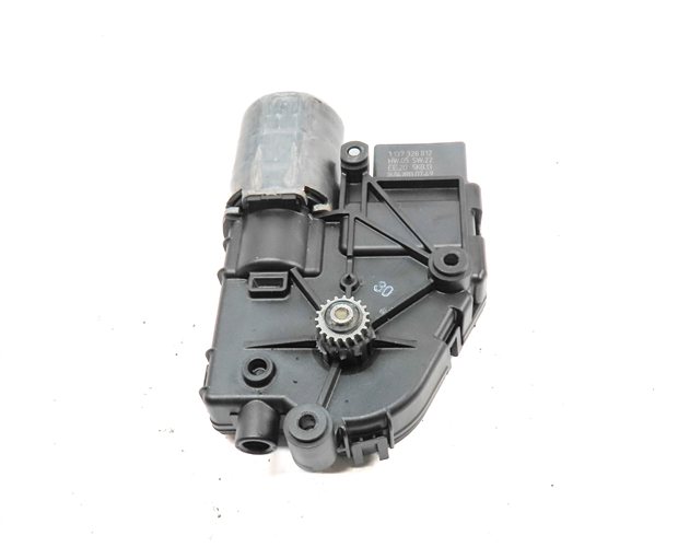 Thumbnail 7: 08-16 VW JETTA TIGUAN AUDI A5 S5 RS5 Q5 (B8 8T 8R) SUNROOF MOTOR SUN ROOF MOTOR