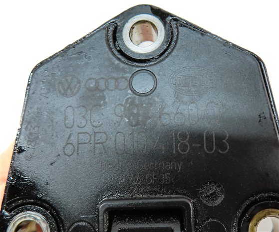 Thumbnail 5: 2013 AUDI Q5 (B8 8R) 2.0L (CPMA) ENGINE MOTOR OIL FLUID LEVEL SENSOR MODULE