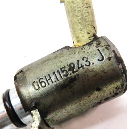 Thumbnail 5: 2013 AUDI Q5 (B8 8R) 2.0L (CPMA) ENGINE CAM CAMSHAFT VVT TIMINING SOLENOID