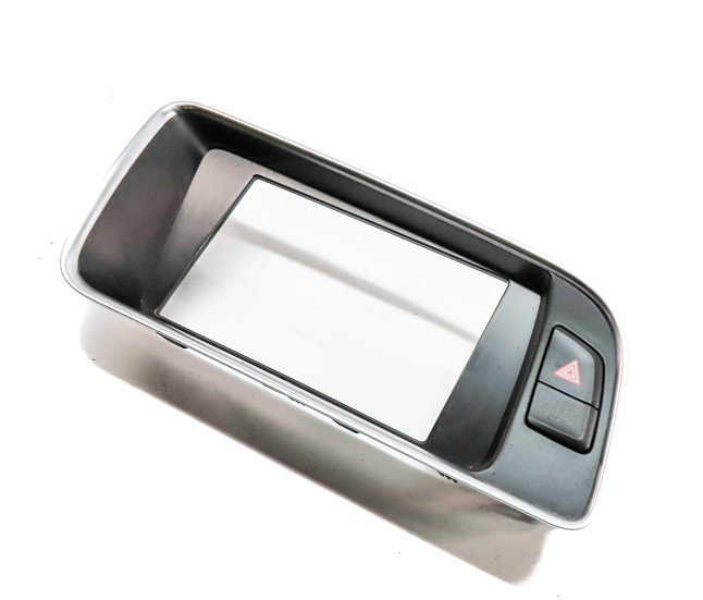 13 AUDI Q5 (B8 8R) FRONT CENTER DASH NAVIGATION MEDIA DISPLAY SCREEN TRIM BEZEL