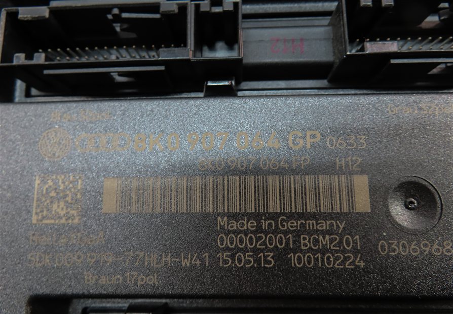 Thumbnail 16: 2013 AUDI Q5 (B8 8R) 2.0L CPMA TURBO ENGINE ECM BCM IMMOBILIZER MODULE KEY SET
