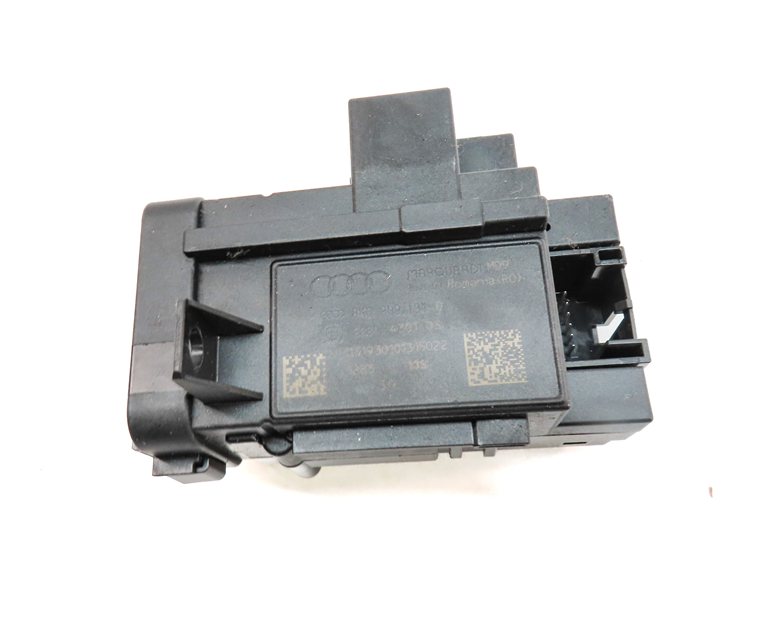 Thumbnail 9: 2013 AUDI Q5 (B8 8R) 2.0L CPMA TURBO ENGINE ECM BCM IMMOBILIZER MODULE KEY SET