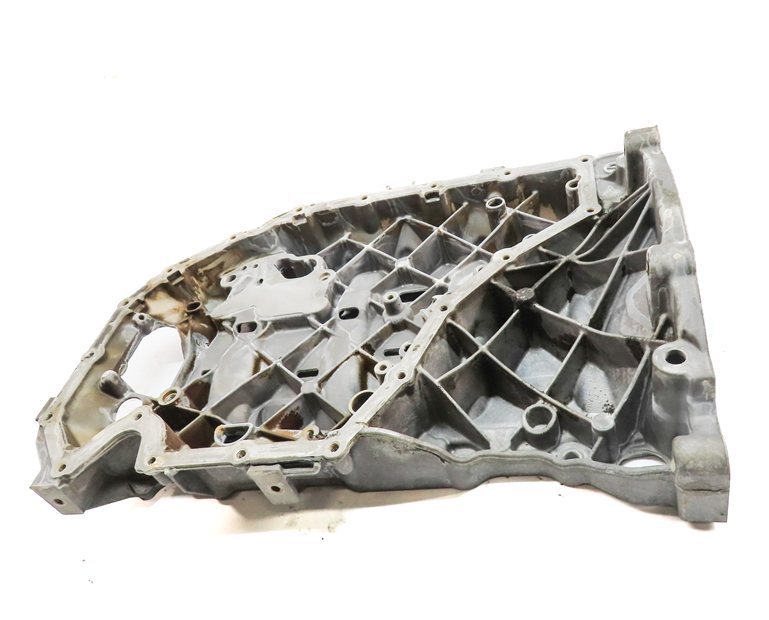 Thumbnail 2: 2013 AUDI Q5 (B8 8R) 2.0L (CPMA) ENGINE MOTOR UPPER OIL FLUID PAN