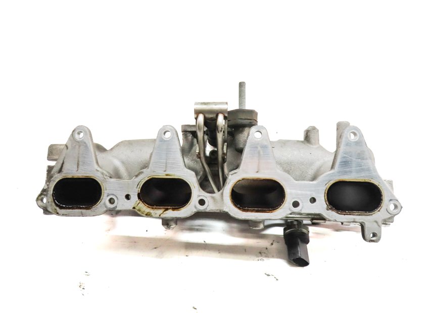 Thumbnail 6: 13-14 AUDI A4 A5 ALLROAD Q5 B8 8K 8T 2.0L TURBO ENGINE INTAKE MANIFOLD DIFFUSER