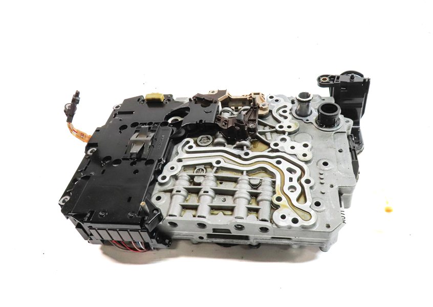 Thumbnail 5: 2013-2017 AUDI Q5 (B8 8R) AWD 2.0L 8spd NTB AUTOMATIC TRANSMISSION VALVE BODY