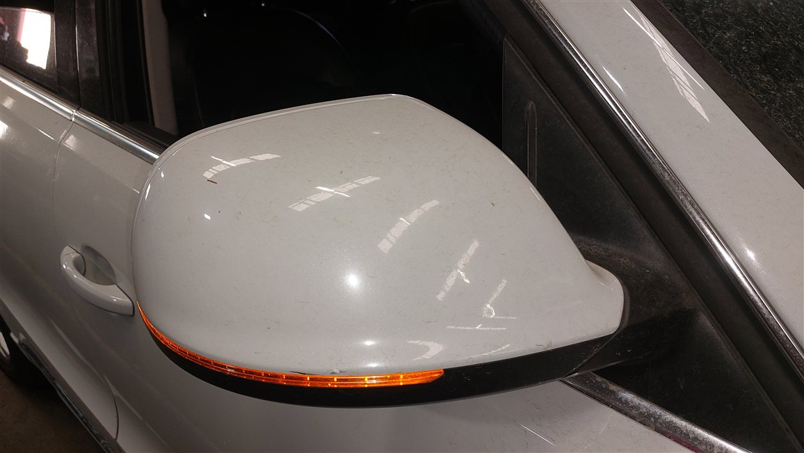 Thumbnail 2: 09-14 AUDI Q5 (8R) RIGHT P-FOLD HEAT AUTODIM MEMORY DOOR MIRROR w/ LIGHT (White)