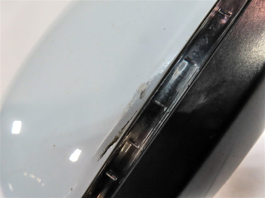 Thumbnail 9: 09-14 AUDI Q5 (8R) RIGHT P-FOLD HEAT AUTODIM MEMORY DOOR MIRROR w/ LIGHT (White)