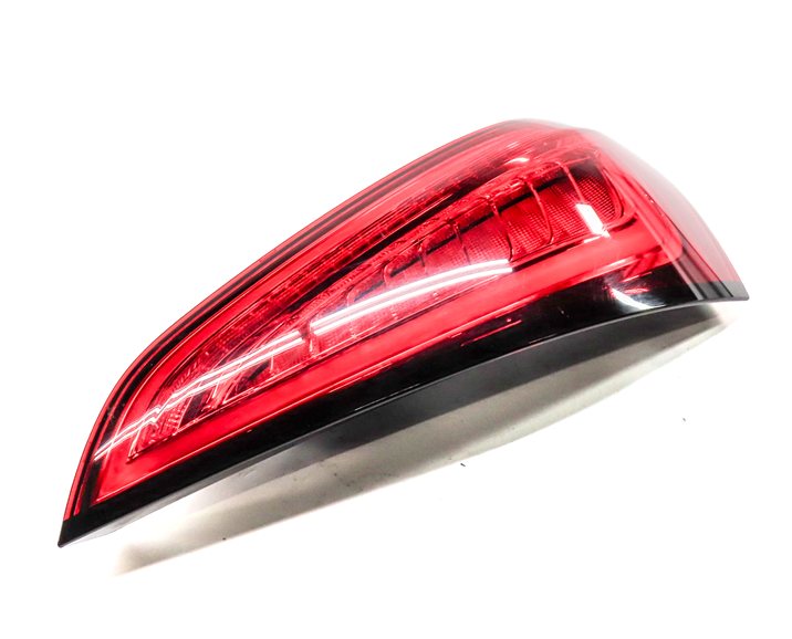 2013-2017 AUDI Q5 SQ5 (B8 8R) RIGHT PASSENGER TAILLIGHT BRAKE LIGHT LAMP (LED)
