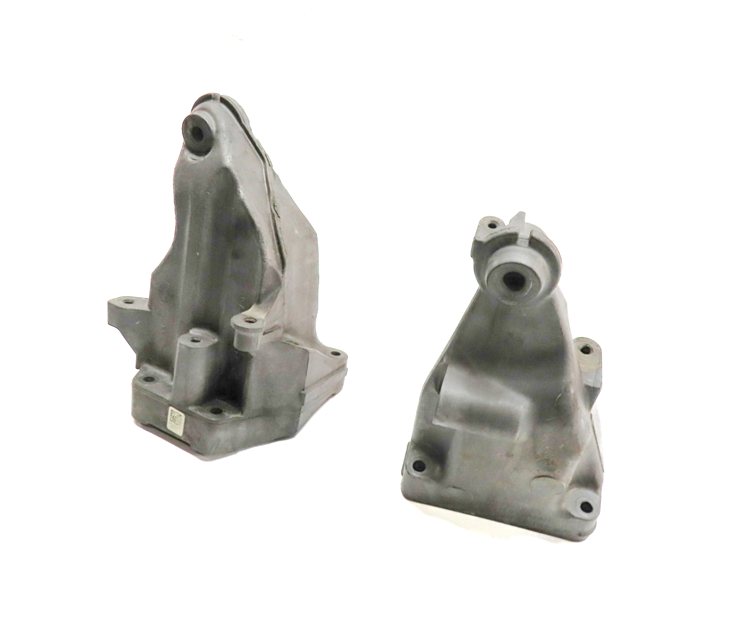 2013 MERCEDES GLK250 (X204) 2.1L DIESEL (OM651) ENGINE MOTOR MOUNT BRACKET SET/2