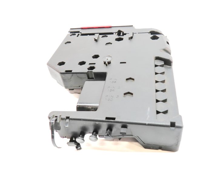 Thumbnail 5: 2013 MERCEDES GLK250 (X204) 2.1L DIESEL (OM651) POSITIVE POWER DISTRIBUTION BOX