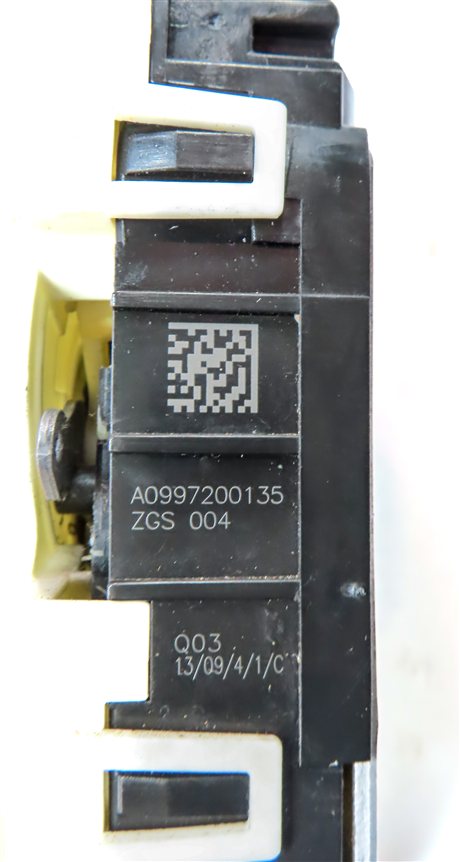 Thumbnail 6: 2010-2019 MB C300 C350 E350 E550 GLK250 GLK350 SL450 SL550 LEFT FRONT DOOR LATCH