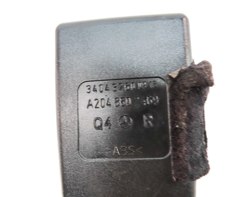 Thumbnail 6: 09-15 MERCEDES C300 C350 GLK250 GLK350 (W204 X204) RIGHT FRONT SEATBELT RECEIVER
