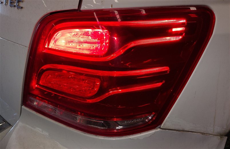 Thumbnail 2: 13-15 MERCEDES GLK250 GLK350 (X204) RIGHT PASSENGER TAILLIGHT BRAKE LIGHT LAMP